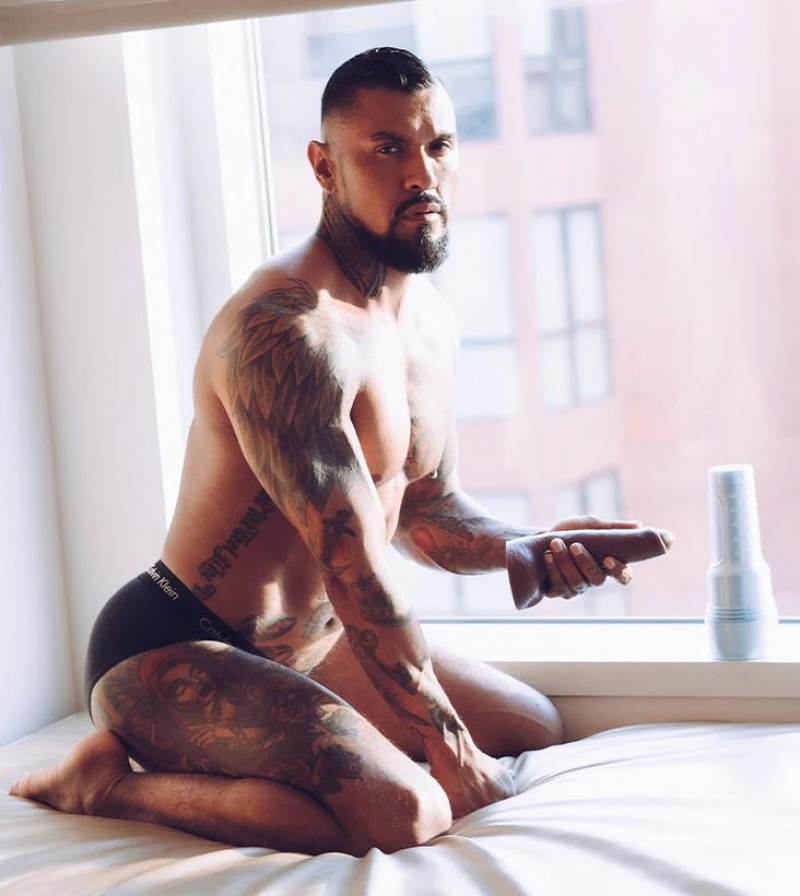 Fleshlight Boomer Banks Male Pornstar Replicas | RIYADH COEGM2518