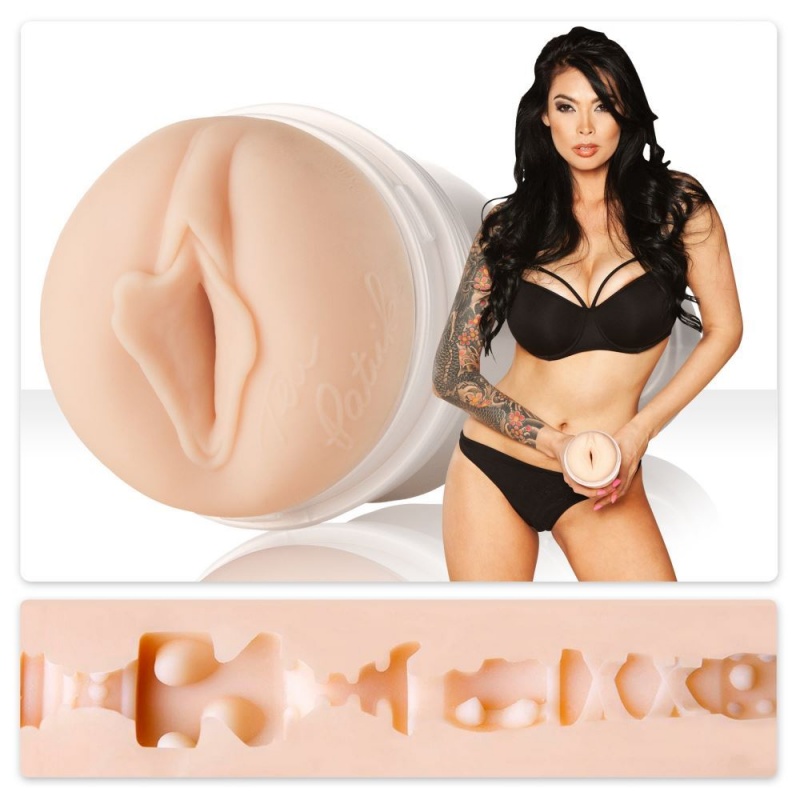 Fleshlight Tera Patrick Female Pornstar Replicas | RIYADH LOUDR0615